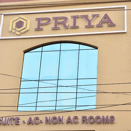 Hotel Priya Kottakkal 외부 사진